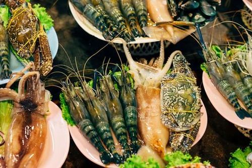 Khi nào nên bổ sung tôm và cua biển cho trẻ