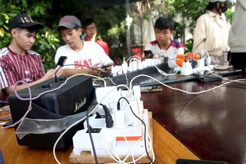 Người dân Gia Lai chật vật vì vẫn mất điện