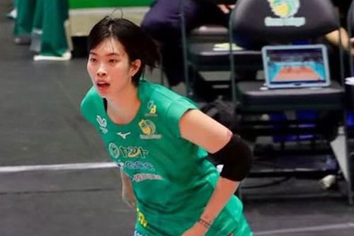 Ngôi sao bóng chuyền Việt Nam gây sốt khi ghi 131 điểm ở giải đấu hàng đầu châu Á trước thềm SEA Games