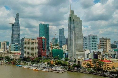 Phát triển Thành phố Hồ Chí Minh trở thành trung tâm kinh tế hàng đầu khu vực