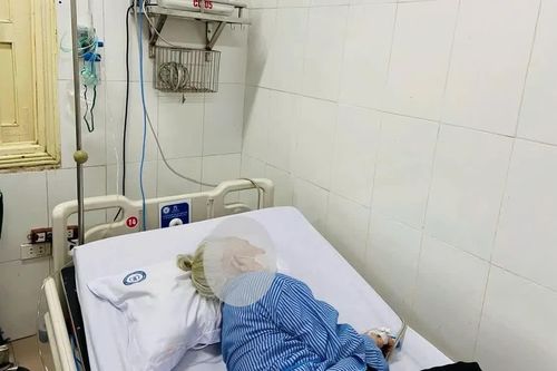 Tuyệt lạp bạch cầu ở bệnh nhân Basedow - biến chứng hiếm do thuốc kháng giáp