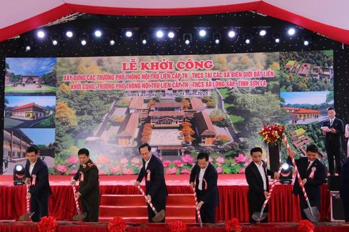 Khởi công trường liên cấp ở xã biên giới Lóng Sập, Sơn La