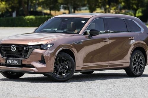 Cận cảnh Mazda CX-80 PHEV vừa ra mắt tại Malaysia, giá từ 1,85 tỷ đồng