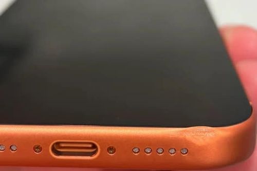 iPhone 17 Pro bị chê nhanh xuống cấp dù được giữ gìn kỹ lưỡng