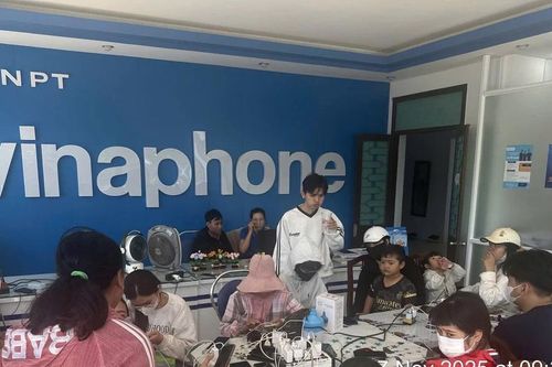 Người VNPT giữ vững mạch kết nối, nối liền yêu thương