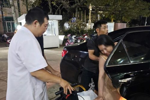 CSGT Gia Lai kịp thời hỗ trợ dẫn đường đưa thai phụ bị vỡ ối đi cấp cứu