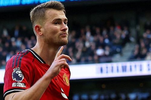 MU hòa kịch tính Tottenham: Hỗn loạn và trưởng thành