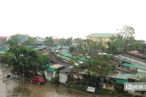 Nghệ An: Hàng chục hộ dân sống bất an trong khu tập thể cũ nát gần nửa thế kỷ
