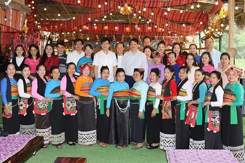 Bảo tồn và phát huy chữ viết, tiếng nói của đồng bào dân tộc thiểu số (Bài 3): Giữ hồn dân tộc trong nhịp sống mới