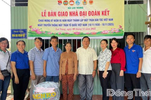 Xã Lai Vung: Bàn giao 3 căn nhà Đại đoàn kết cho hộ nghèo
