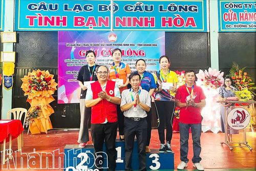 Phường Ninh Hòa chào mừng Ngày hội Đại đoàn kết toàn dân