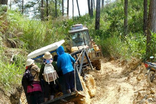 Mở lối cho 'ốc đảo' giữa đại ngàn