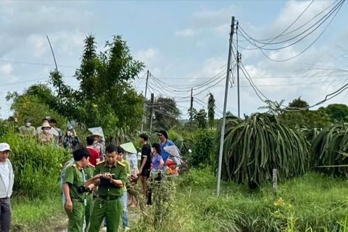Phát hiện thi thể người đàn ông dưới ruộng ở Hàm Kiệm