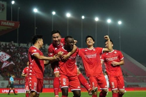 Hải Phòng thắng Đà Nẵng 3-1, tạm vào top 3 V-League