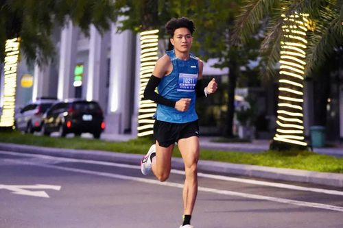 Lương Đức Phước-'chàng trai vàng' của điền kinh Việt Nam