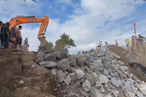 Gia Lai khẩn trương khôi phục đường dẫn cầu Đăk Pờ Tó