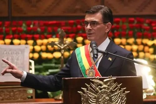 Tân Tổng thống Bolivia tuyên thệ nhậm chức