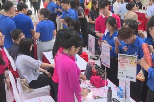 Đưa dịch vụ việc làm đến gần người dân