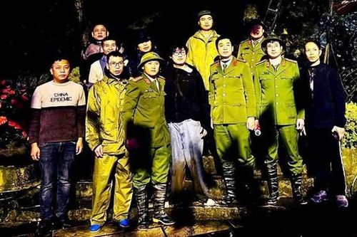 Công an phường Sa Pa tìm thấy khách du lịch Nhật Bản bị lạc trong đêm trên núi Hàm Rồng