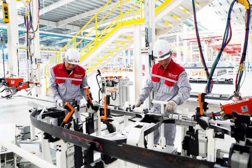 Kiến nghị loại nhà máy ô tô ở Quảng Ninh khỏi danh sách dự án khó khăn