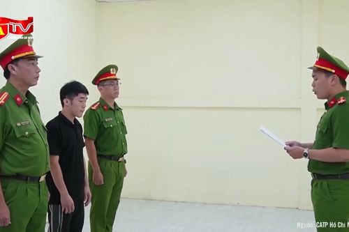 'Ăn theo' nội dung độc hại, chủ kênh TikTok bị khởi tố
