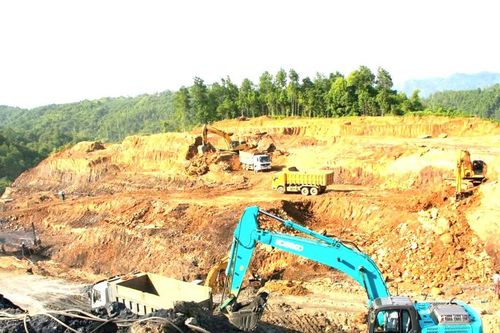 Dự án Quốc lộ 6: Nguy cơ gây lãng phí, chưa xác định thời gian khởi động lại dự án