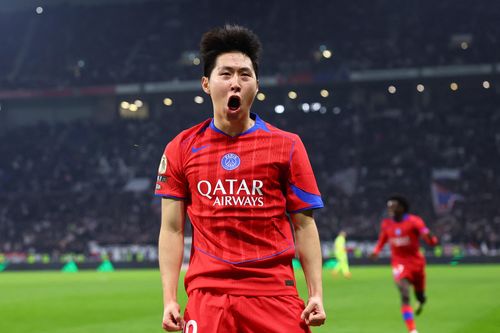 PSG thắng nghẹt thở nhờ bàn thắng phút 90+5