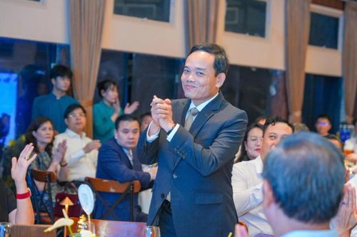 Bí thư TP.HCM: Cần thay đổi cách làm, dám nghĩ dám làm để bứt phá