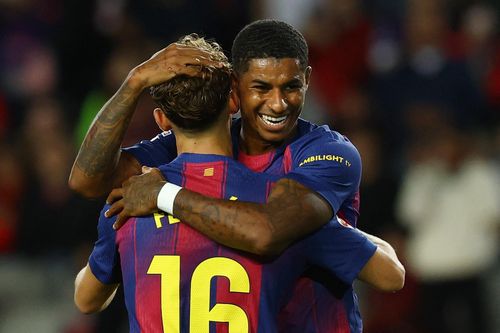 MU tự làm đau mình vì Rashford