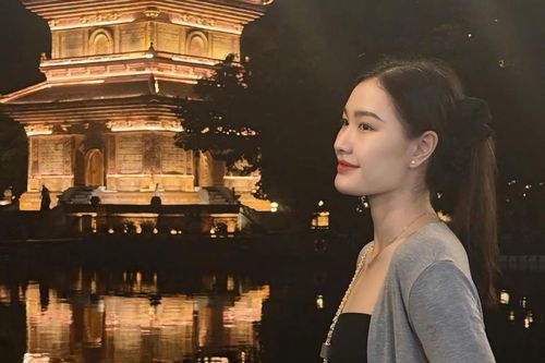 HLV Tuấn Kiệt nói thẳng về việc triệu tập ngôi sao bóng chuyền bật cao 3m từng giải nghệ khi 24 tuổi