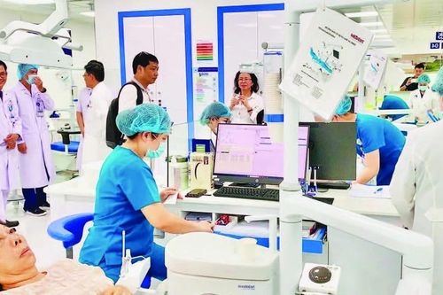 'Lá chắn' bảo vệ sức khỏe người cao tuổi