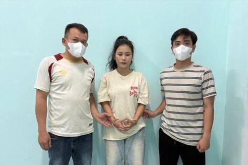 'Kiều nữ' buôn ma túy sa lưới