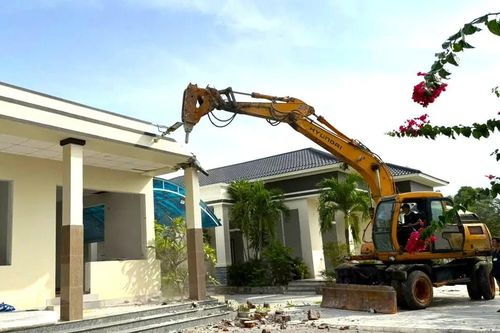 Cưỡng chế, thu hồi khoảng 66.000m² đất lấn chiếm ở đồi cát bay Mũi Né