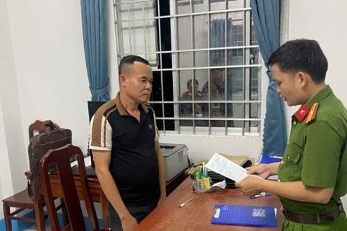 Tạm giữ hình sự tài xế gây tai nạn chết người ở Vĩnh Long
