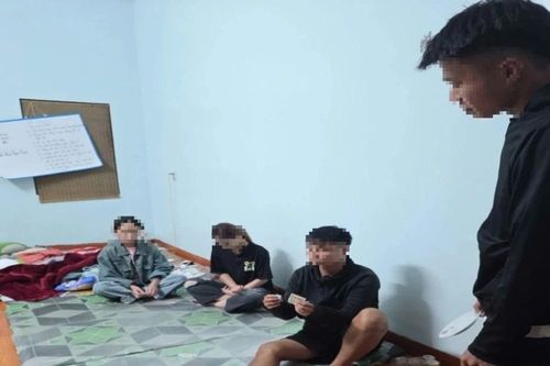 Nhiều người dương tính với ma túy ở khu nhà của nhóm 'chăn dắt gái'
