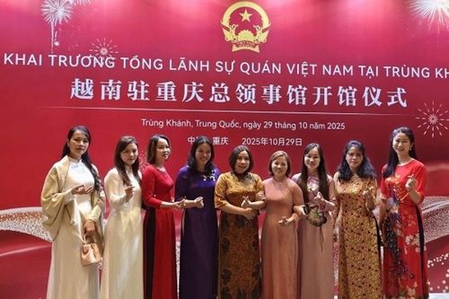 Mái nhà gắn kết người Việt tại Trùng Khánh