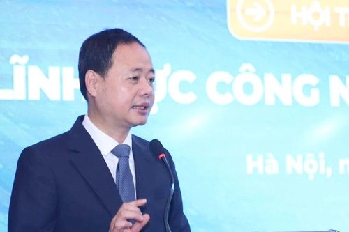 Người trẻ Việt nuôi giấc mơ làm chủ công nghệ hàng không, vũ trụ