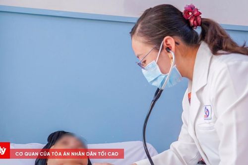 Vụ nghi ngộ độc bánh mì TP.HCM: Đã lên đến 235 ca