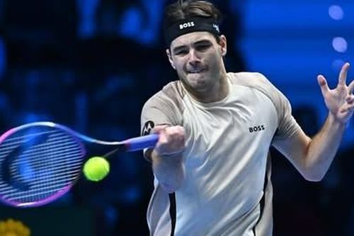 Taylor Fritz thắng dễ ra quân ATP Finals, quyết đua cùng Alcaraz