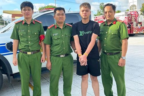 Bắt giữ nghi phạm cướp tiệm vàng tại TP Hồ Chí Minh trên đường lẩn trốn