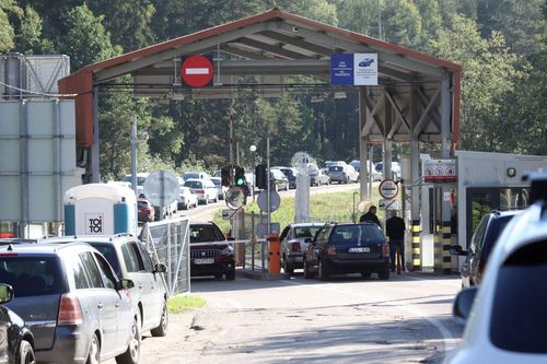 Căng thẳng tiếp diễn, Belarus cấm xe tải Litva xuất cảnh về nước