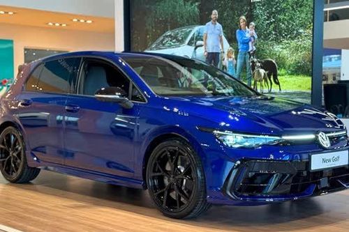 Chi tiết Volkswagen Golf, giá từ 798 triệu đồng tại Việt Nam