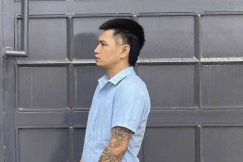 Nhờ bạn giữ hộ 18 chỉ vàng và 20 chỉ bạc lúc đi cấp cứu, người đàn ông sau đó phải báo Công an
