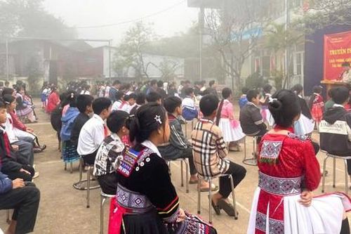 Lai Châu: Truyền thông phòng, chống tác hại của thuốc lá cho học sinh dân tộc thiểu số