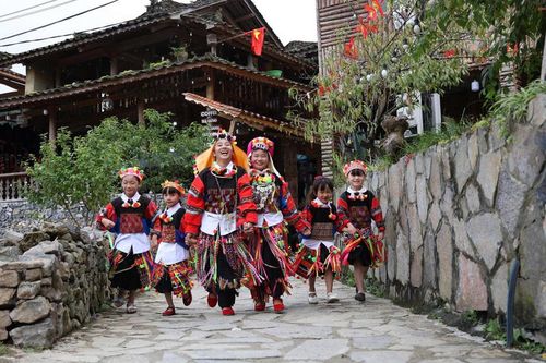 Lô Lô Chải: Ngôi làng nhỏ nơi cực Bắc vươn tầm thế giới nhờ du lịch số