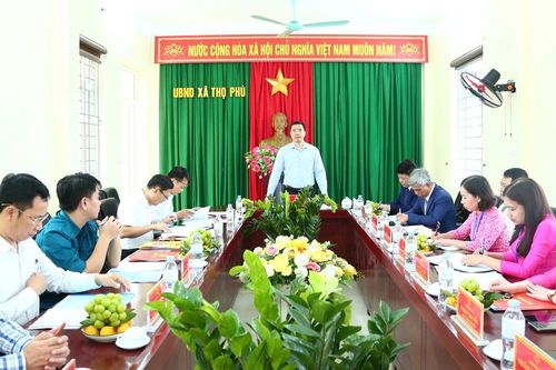Phó Bí thư Thường trực Tỉnh ủy Nguyễn Hồng Phong thăm, làm việc tại xã Thọ Phú