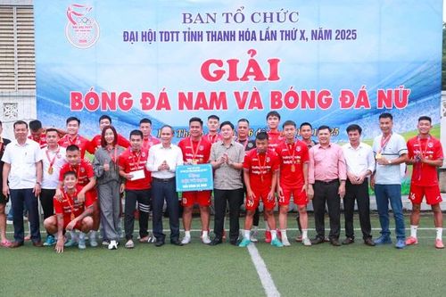 Bế mạc Giải bóng đá nam, nữ trong chương trình Đại hội Thể dục thể thao tỉnh Thanh Hóa