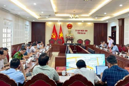 Khẩn trương hoàn chỉnh phương án điều chỉnh đất tái định cư, hỗ trợ bồi thường Dự án đường Nguyễn Văn Linh