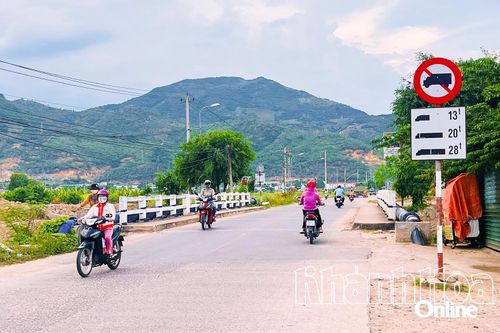 Dự án Đường liên vùng Diên Khánh: Phấn đấu khởi công đúng kế hoạch