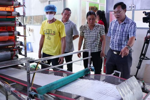Vĩnh Long: Hiệu quả từ hoạt động khuyến công trong hỗ trợ ứng dụng máy móc tại cơ sở nông thôn
